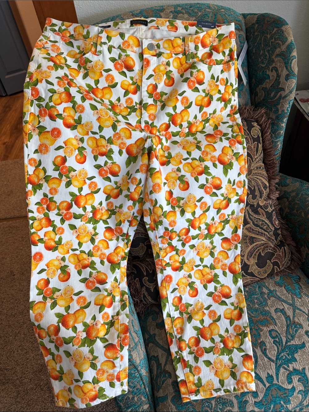 NWT Talbots WOMENS Citrus Print Jeggings - Oranges, lemons and leaves  on White